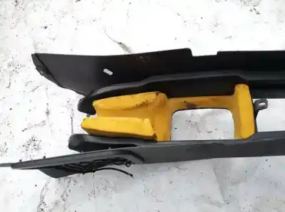 Pezzo di ricambio per auto di seconda mano plastica per opel meriva b 1.7 16v cdti riferimenti oem iam   