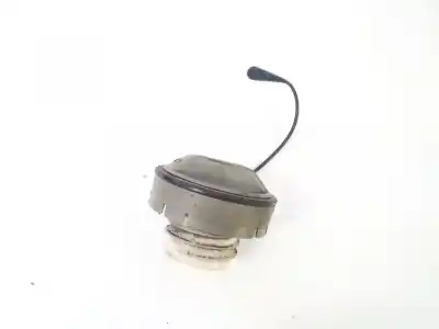Second-hand car spare part outer fuel cap for toyota corolla (e11) 2.0 d-4d linea sol oem iam references   