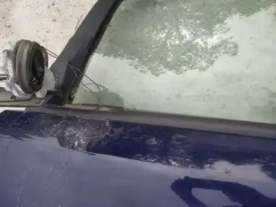 Pezzo di ricambio per auto di seconda mano plastica per opel zafira b 1.9 cdti riferimenti oem iam   