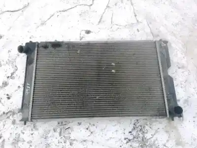 Second-hand car spare part water radiator for toyota corolla (e12) 2.0 d-4d sol berlina oem iam references 4221326371