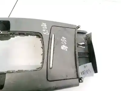 Pezzo di ricambio per auto di seconda mano plastiche per audi a6 avant (4f5) 2.7 tdi riferimenti oem iam 4f1864261  p0103820