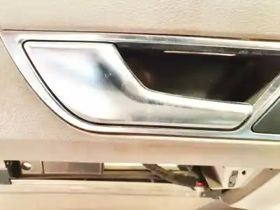 Peça sobressalente para automóvel em segunda mão PUXADOR INTERIOR DIANTEIRO ESQUERDO por AUDI A6, C6 2008.10 - 2011.08 FACELIFT  Referências OEM IAM 4F0837019C  