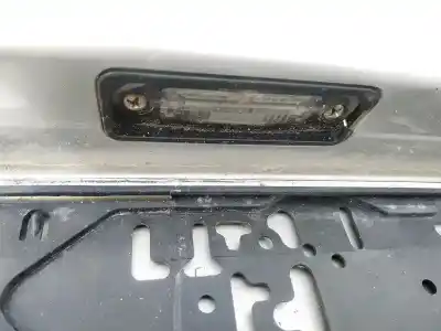 Second-hand car spare part licence plate light for volkswagen passat b6 (3c2) 2.0 tdi 16v oem iam references 