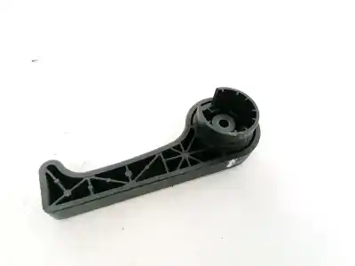 Pezzo di ricambio per auto di seconda mano plastica per hyundai i30 1.6 crdi cat riferimenti oem iam   