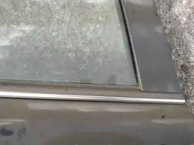 Pezzo di ricambio per auto di seconda mano plastica per opel vectra b caravan 2.0 dti riferimenti oem iam   