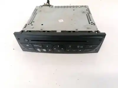 Pièce détachée automobile d'occasion SYSTÈME AUDIO / RADIOCD pour RENAULT CLIO, 2009.06 - 2012.11 FACELIFT  Références OEM IAM 281150038R  3479985, 281150038RT