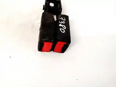 Автозапчастина б/у задній центральний гачок для opel insignia a (g09) 2.0 cdti (68) посилання на oem iam 13267110   Автозапчастина б/у задній центральний гачок для opel insignia a (g09) 2.0 cdti (68) посилання на oem iam 13267110