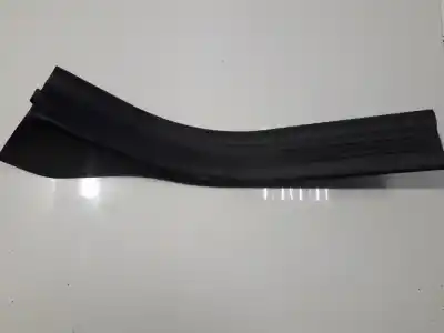 Peça sobressalente para automóvel em segunda mão plásticos por volvo v50 (545) 2.0 d referências oem iam 8641786