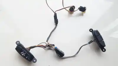 Peça sobressalente para automóvel em segunda mão comandos do volante por opel vectra b caravan 2.0 dti referências oem iam 90508669