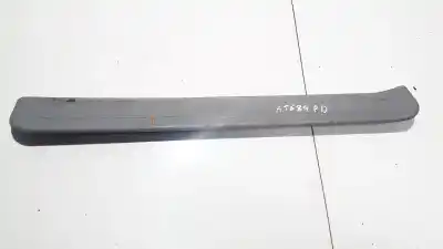 Peça sobressalente para automóvel em segunda mão plásticos por kia carnival 2.9 crdi cat referências oem iam 