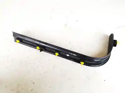 Pezzo di ricambio per auto di seconda mano plastica per volvo v50 (545) 2.0 d riferimenti oem iam 8641785rh  