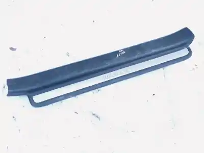 Peça sobressalente para automóvel em segunda mão plásticos por toyota avensis wagon (t25) 2.0 d-4d executive referências oem iam 6791305040