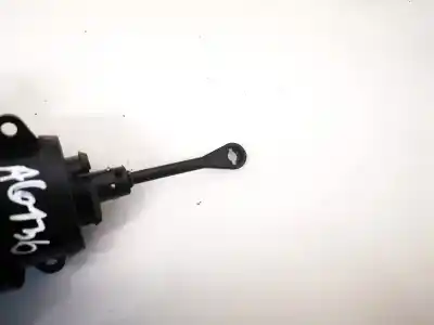 Автозапчасти б/у дополнительный воздушный клапан за audi a4 avant (b5) 1.8 ссылки oem iam aw23835698  