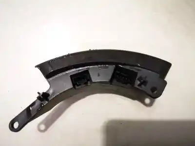 Peça sobressalente para automóvel em segunda mão comandos do volante por fiat idea (135) 1.9 multijet active plus referências oem iam   