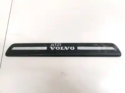 Peça sobressalente para automóvel em segunda mão plásticos por volvo v50 (545) 1.6 d referências oem iam 08622671