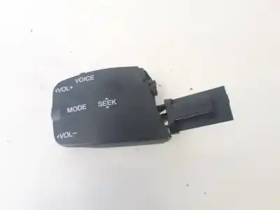Peça sobressalente para automóvel em segunda mão comandos do volante por ford focus lim. (cb4) 1.6 tdci cat referências oem iam 07jul23br1