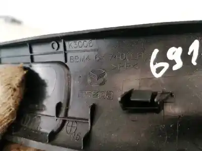 Pezzo di ricambio per auto di seconda mano plastica per mazda 3 lim. (bl) 1.6 cd diesel cat riferimenti oem iam bbm468740  k3006