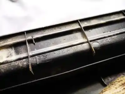 Pezzo di ricambio per auto di seconda mano plastica per toyota corolla (e11) 2.0 d-4d linea sol riferimenti oem iam 6791813060  67918-13060