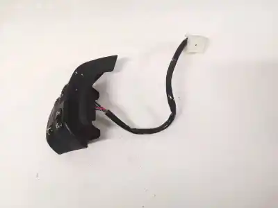 Peça sobressalente para automóvel em segunda mão comandos do volante por mazda 2 lim. (de) 1.4 diesel cat referências oem iam 03744140  d397664m097