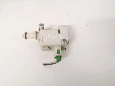 Tweedehands auto-onderdeel BUITENDEKSEL MOTOR BRANDSTOF voor VOLKSWAGEN GOLF IV VARIANT (1J5)  OEM IAM-referenties 3B0959782  1J6810773A