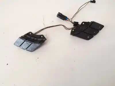 Peça sobressalente para automóvel em segunda mão comandos do volante por opel meriva b 1.7 16v cdti referências oem iam 09185419