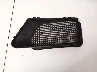 Second-hand car spare part plastics for mercedes clase r (w251) 3.0 cdi cat oem iam references 2518310058  