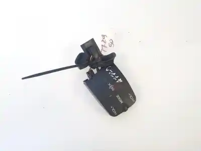 Peça sobressalente para automóvel em segunda mão Comandos Do Volante por FORD FOCUS TURNIER (CB4) 1.6 16V CAT Referências OEM IAM 758710  