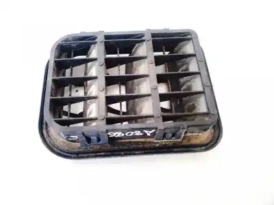 Second-hand car spare part plastics for opel meriva b 1.7 16v cdti oem iam references 93335189