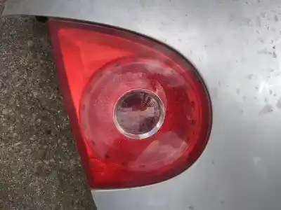 Pezzo di ricambio per auto di seconda mano luce di coda interna sinistra per volkswagen golf v (1k1) 1.4 16v riferimenti oem iam   