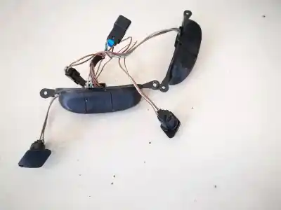 Peça sobressalente para automóvel em segunda mão comandos do volante por opel zafira a 2.0 dti referências oem iam 90561159