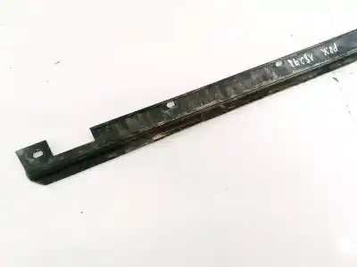 Автозапчасти б/у пластики за audi a4 avant (b5) 1.9 tdi ссылки oem iam 8d0837477