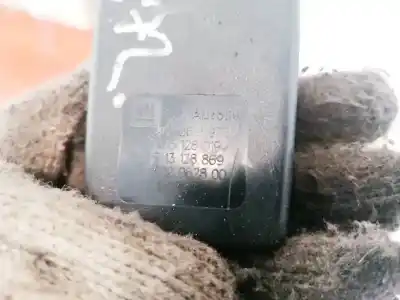 Автозапчасти б/у крюк для ремня задний правый за opel astra h caravan 1.7 16v cdti ссылки oem iam 13128869  13128019