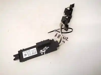 Автозапчасти б/у антенный усилитель за volkswagen passat b6 variant (3c5) 2.0 fsi ссылки oem iam 3c0951171a