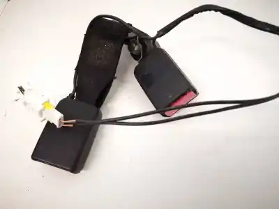 Автозапчастина б/у задній центральний гачок для citroen c4 i (lc_) 1.6 hdi посилання на oem iam    Автозапчастина б/у задній центральний гачок для citroen c4 i (lc_) 1.6 hdi посилання на oem iam