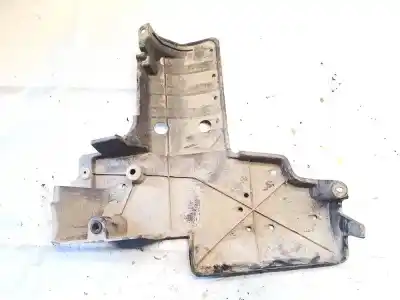 Автозапчастина б/у пластика для toyota rav 4 (a3) 2.2 turbodiesel cat посилання на oem iam 7764142040  77641-42040