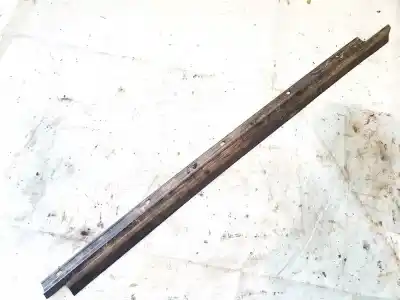 Peça sobressalente para automóvel em segunda mão plásticos por audi 80 b4 avant (8c5) 1.9 tdi referências oem iam 