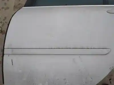 Peça sobressalente para automóvel em segunda mão plásticos por renault laguna iii 2.0 dci diesel cat referências oem iam 