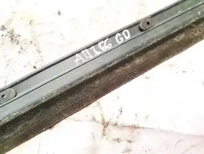 Pezzo di ricambio per auto di seconda mano plastica per audi 100 avant (c4) 2.5 tdi riferimenti oem iam   