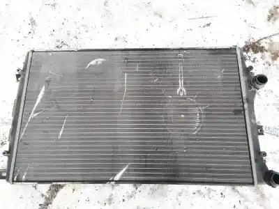 Pezzo di ricambio per auto di seconda mano radiatore d acqua per seat altea (5p1) 1.9 tdi riferimenti oem iam 1k0121253aa