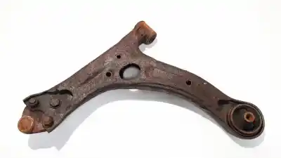 Second-hand car spare part front right lower suspension arm for toyota corolla (e11) 2.0 d-4d linea sol oem iam references   