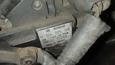 Автозапчасти б/у генератор за chrysler sebring (js) 2.0 crd ссылки oem iam 0124525128  05033757ab