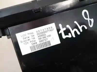 Second-hand car spare part multifunction display for volvo v50 (545) 2.4 oem iam references 30737809  69199-100