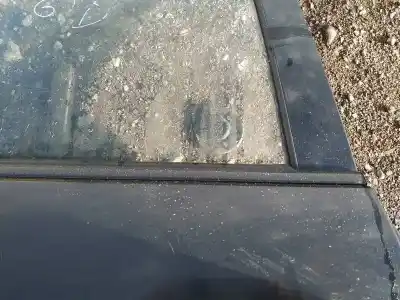 Second-hand car spare part plastics for toyota corolla (e12) 2.0 d-4d linea luna berlina oem iam references   