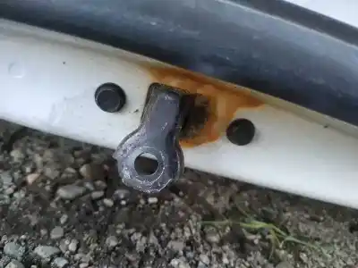 Second-hand car spare part hinge for opel antara 2.0 cdti cat (z 20 dmh / llw) oem iam references   