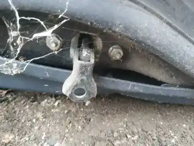 Second-hand car spare part hinge for toyota corolla (e12) 2.0 d-4d linea luna berlina oem iam references   