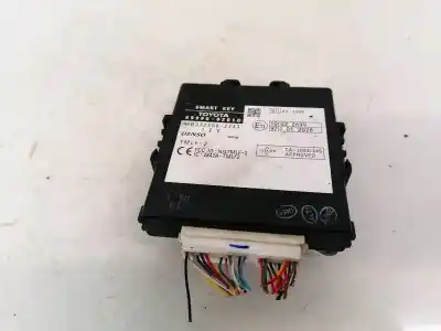 Pezzo di ricambio per auto di seconda mano MODULO ELETTRONICO per TOYOTA AURIS, I E15 2006.10 - 2012.10  Riferimenti OEM IAM 8999002010  89990-02010, MB2325002333