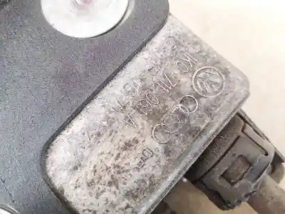 Автозапчасти б/у рычаг переключения передач за volkswagen golf v variant (1k5) 1.4 ссылки oem iam 1k0711061a  