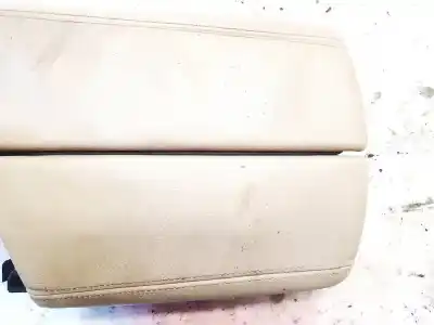 Second-hand car spare part center armrest for bmw 5-series, f07/f10 /f11 2010.03 - 2016.12 2.0 d 135kw 2010.03 --> oem iam references 03f10100151   Second-hand car spare part center armrest for bmw 5-series, f07/f10 /f11 2010.03 - 2016.12 2.0 d 135kw 2010.03 --> oem iam references 03f10100151