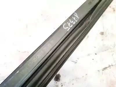 Peça sobressalente para automóvel em segunda mão plásticos por toyota chr, i 2016.01 -> 1.8 l 2zr-fxe i4 (hybrid) 2016.01 -> referências oem iam   