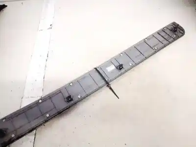 Pezzo di ricambio per auto di seconda mano plastica per kia carnival 2.9 crdi cat riferimenti oem iam 858824d100  85882-4d100